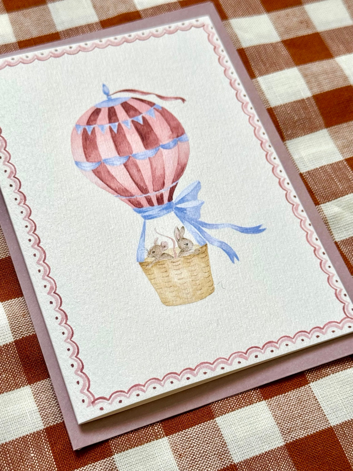 hot air balloon greetings card, angled photograph